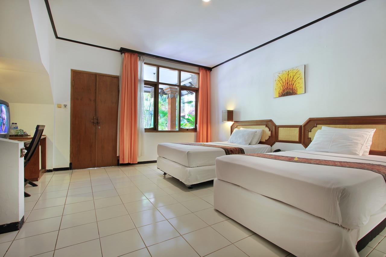 Hotel Puri Naga Beachfront