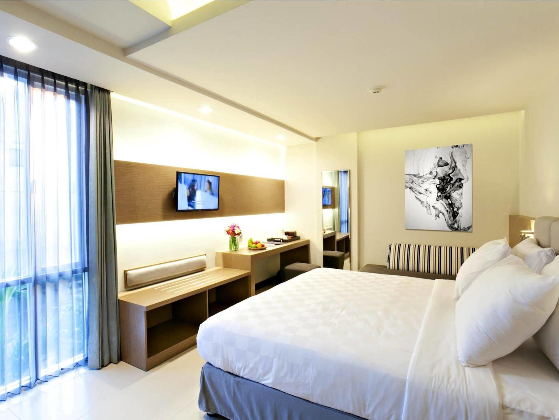 Euphoria Hotel 3*