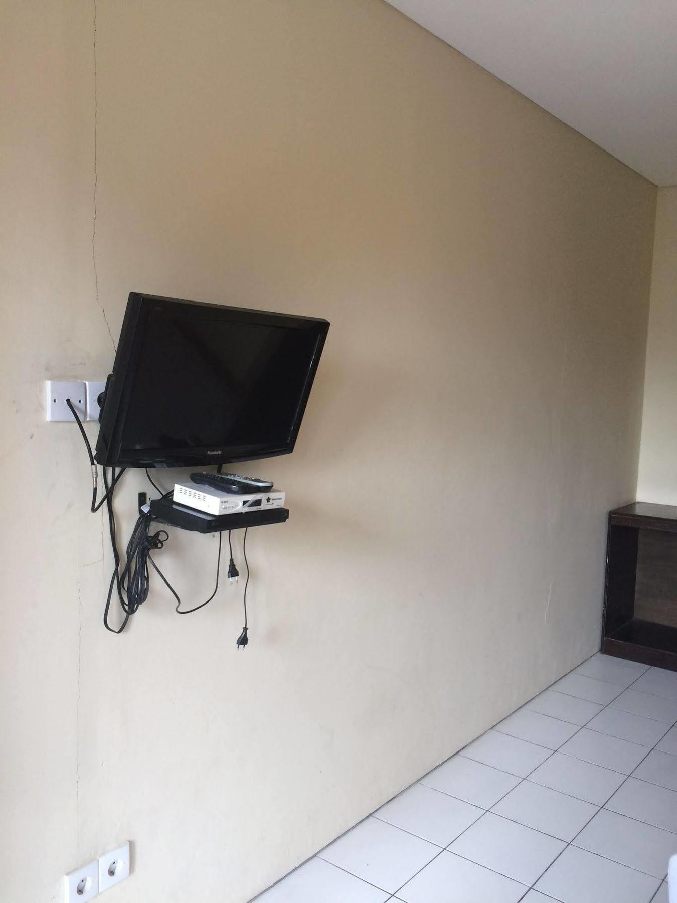 Guest house Grand Bimasena 4*