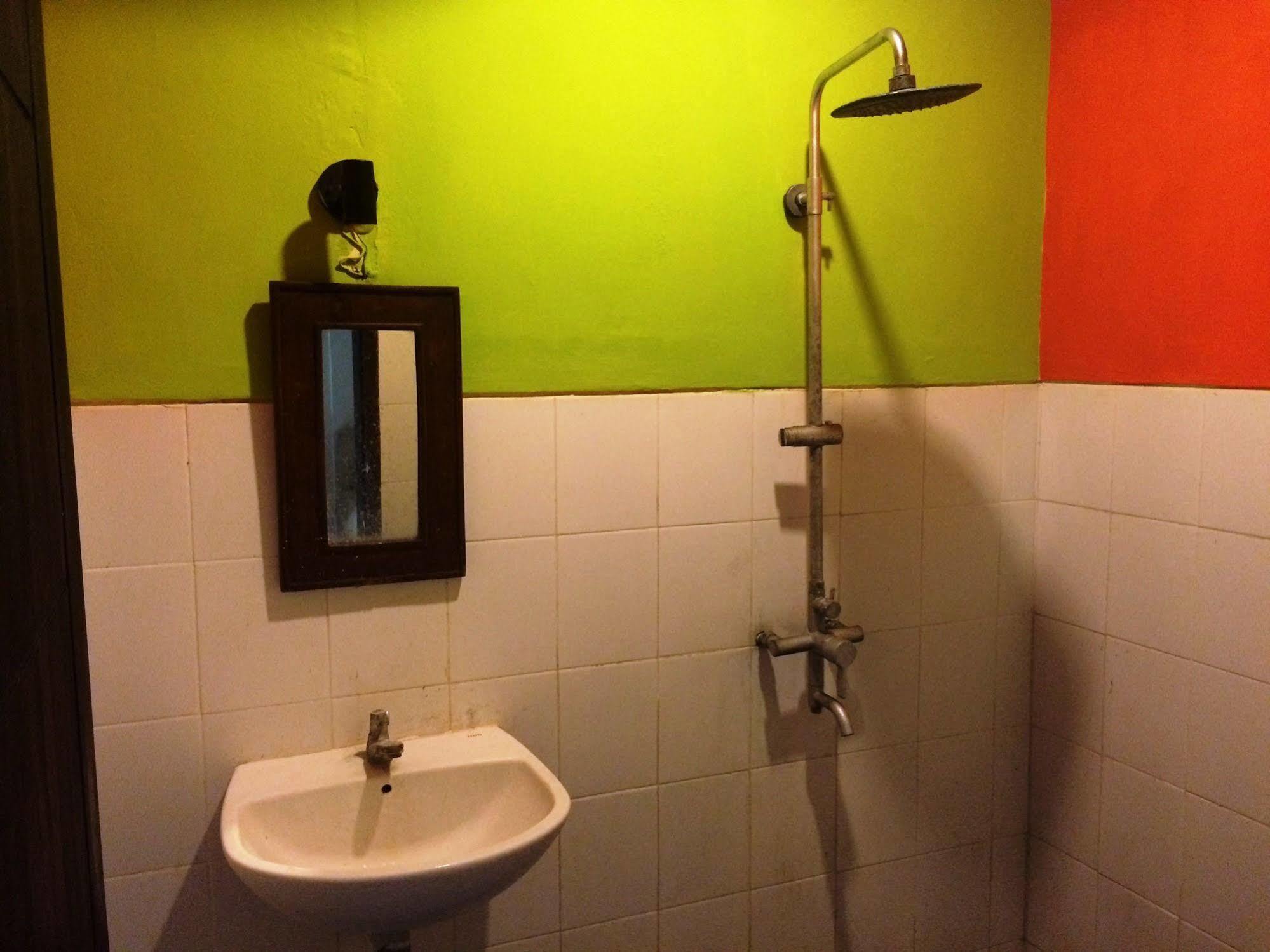 Guest house Grand Bimasena