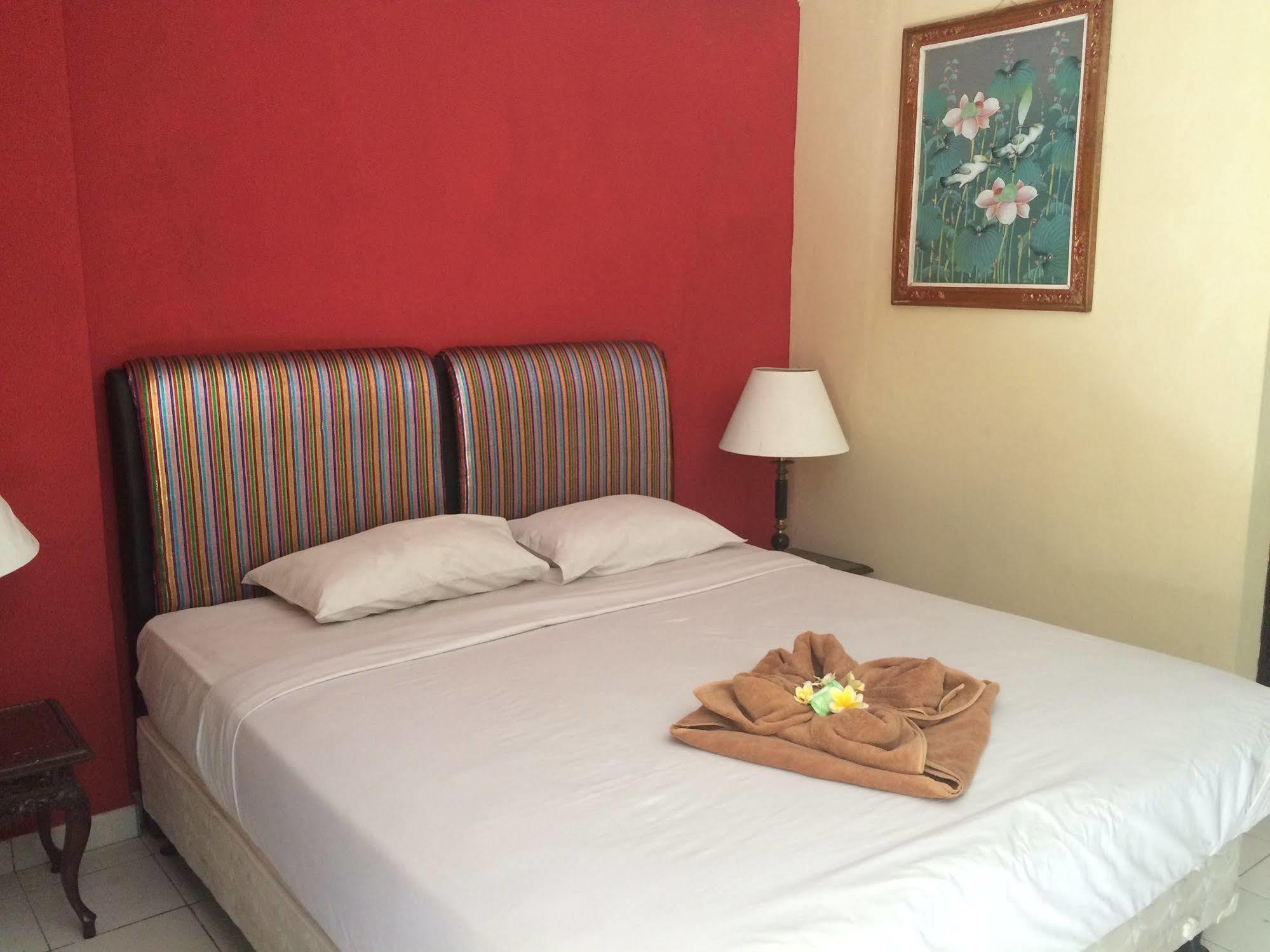 Guest house Grand Bimasena 4*