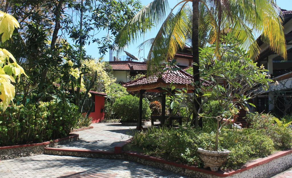 Hotel Puri Naga Beachfront Legian (Bali)