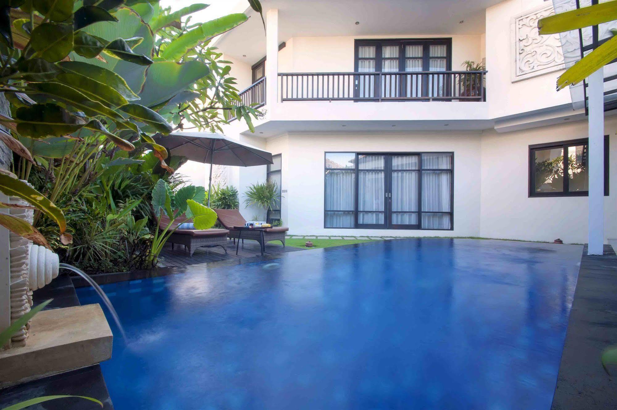Awila Kuta * Legian (Bali)