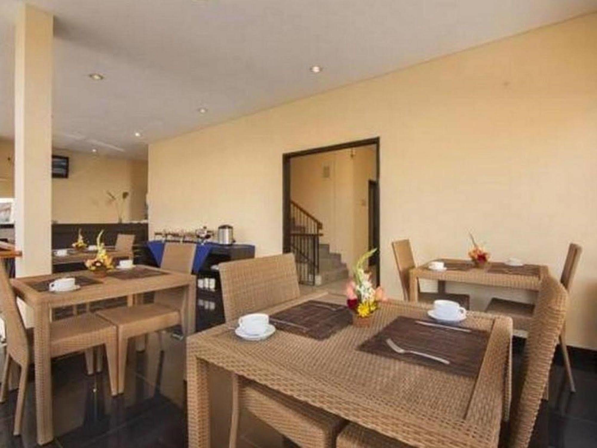Hotel Zuk 3*