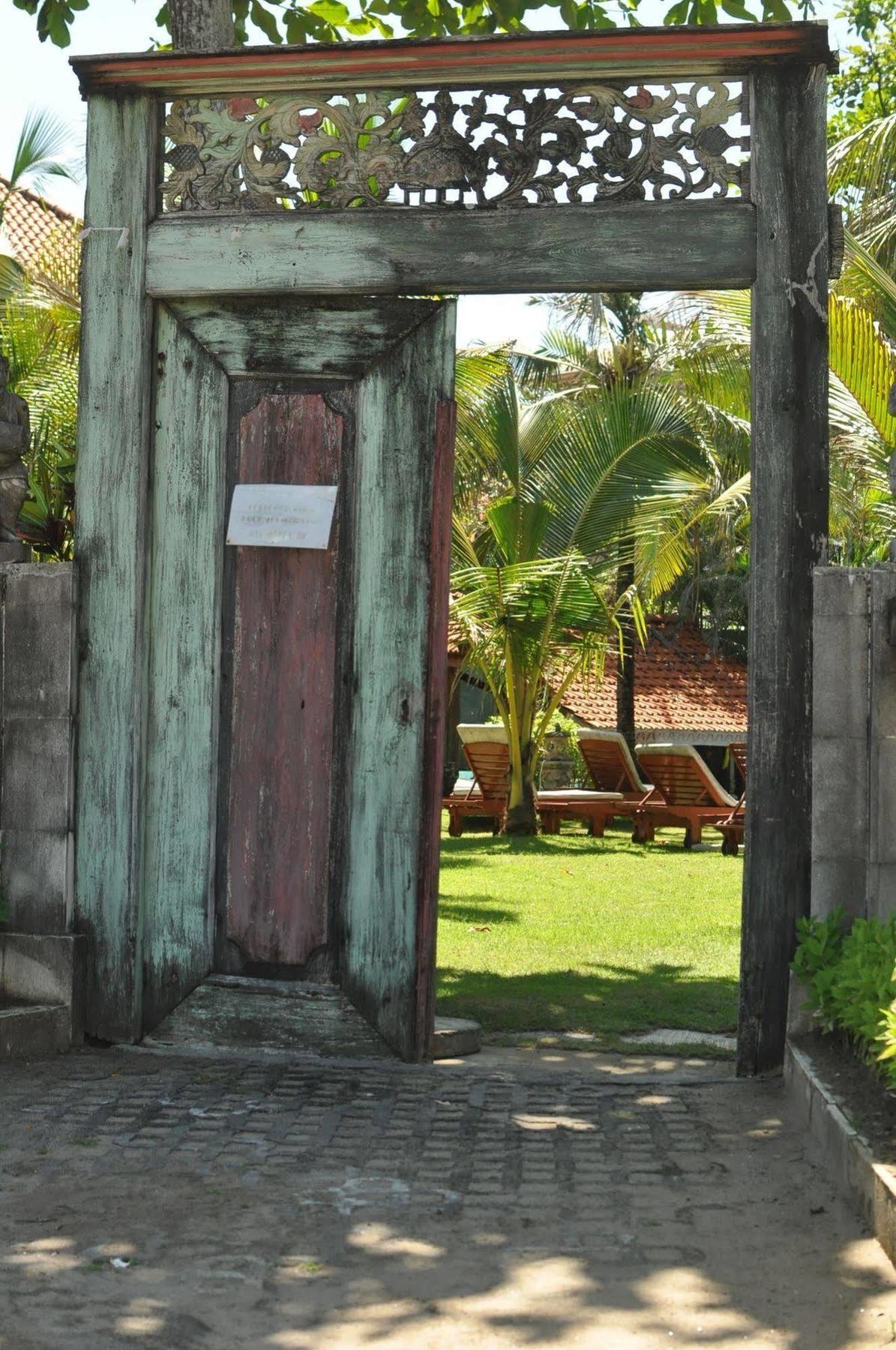 Hotel The Sari