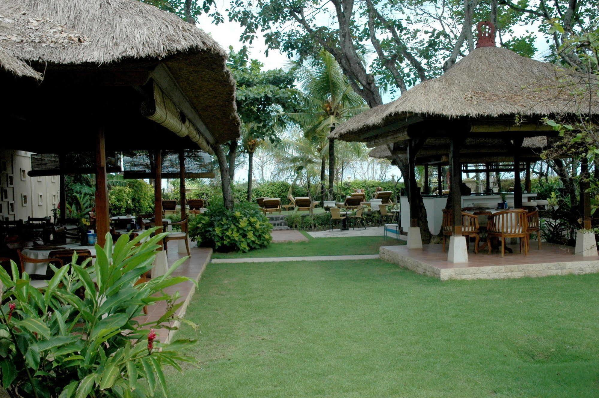 The Sari 2* Legian (Bali)