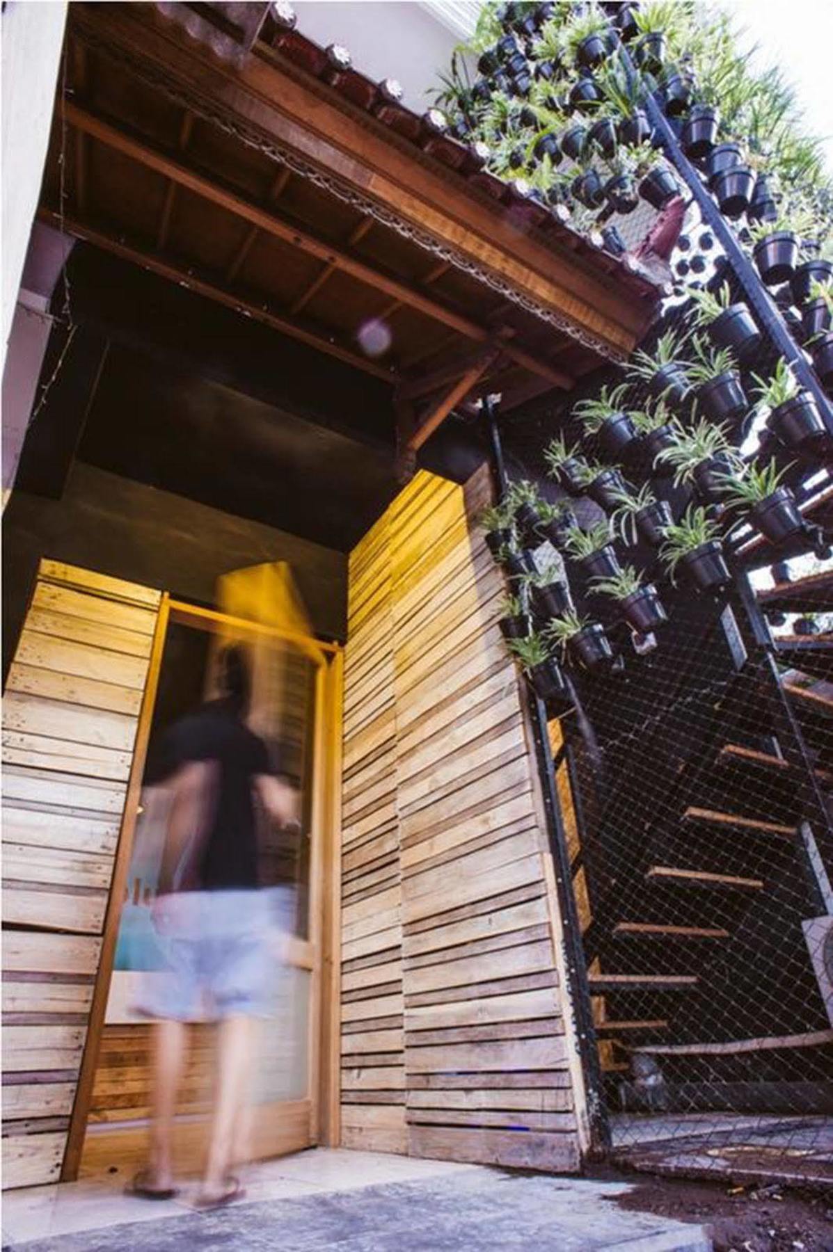 Bedplus Backpacker Kuta Hostel