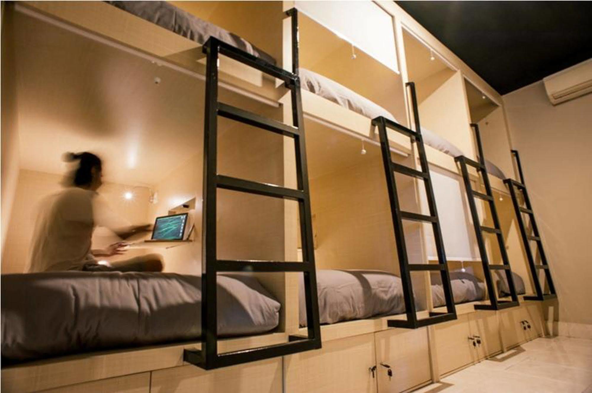 Bedplus Backpacker Kuta Hostel *