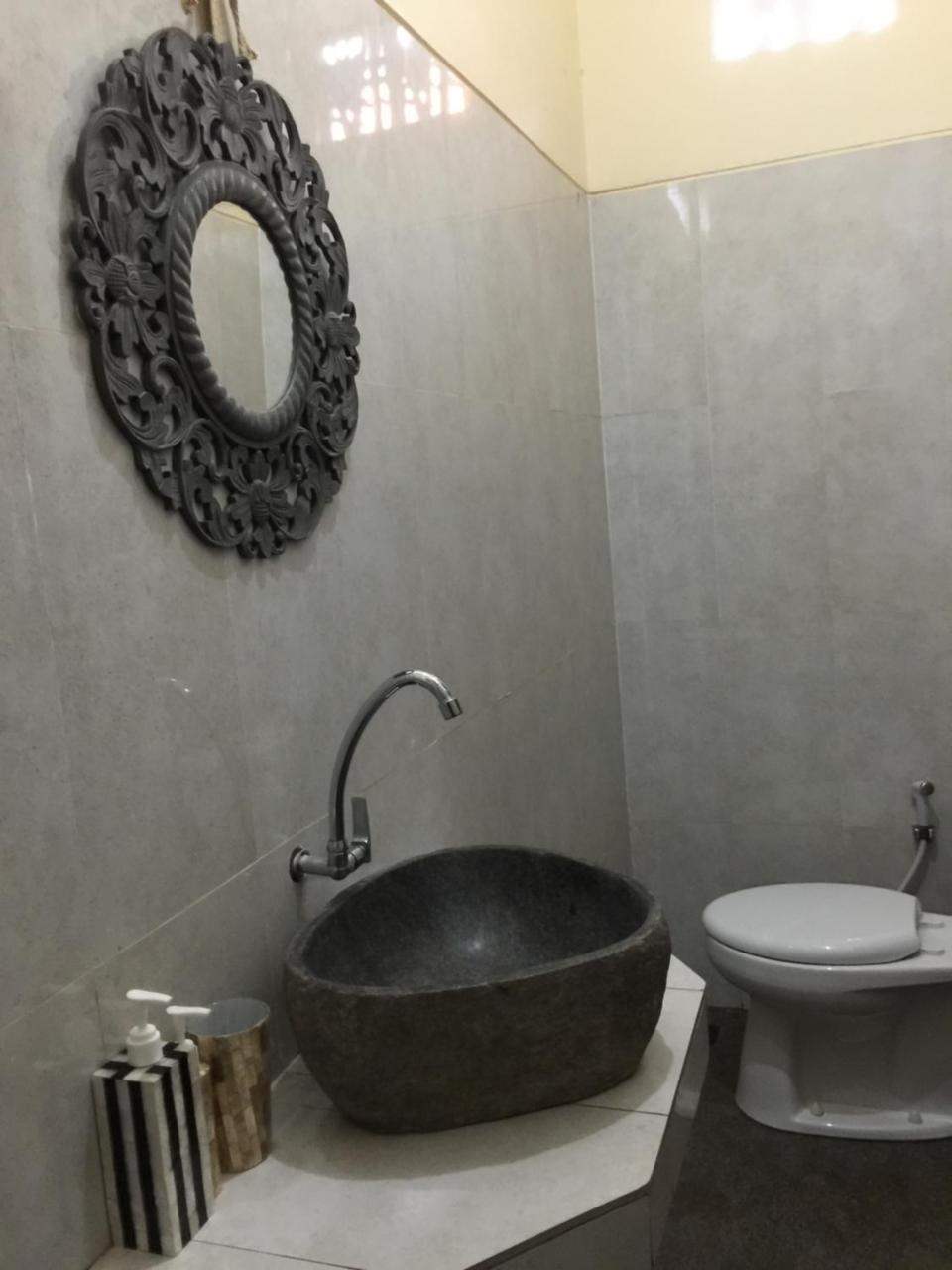 Ariasa House Guest house Legian (Bali)