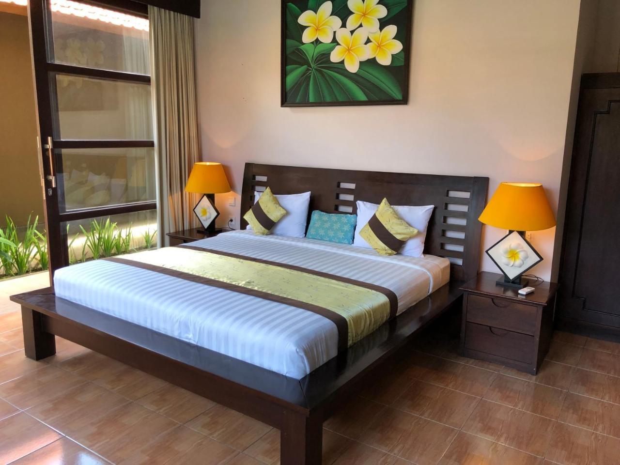 Hotel D'kubu