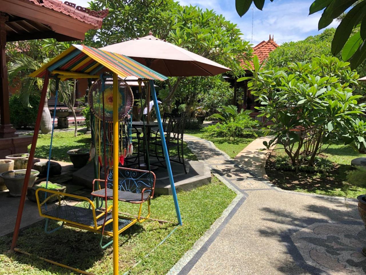 D'kubu 3* Legian (Bali)