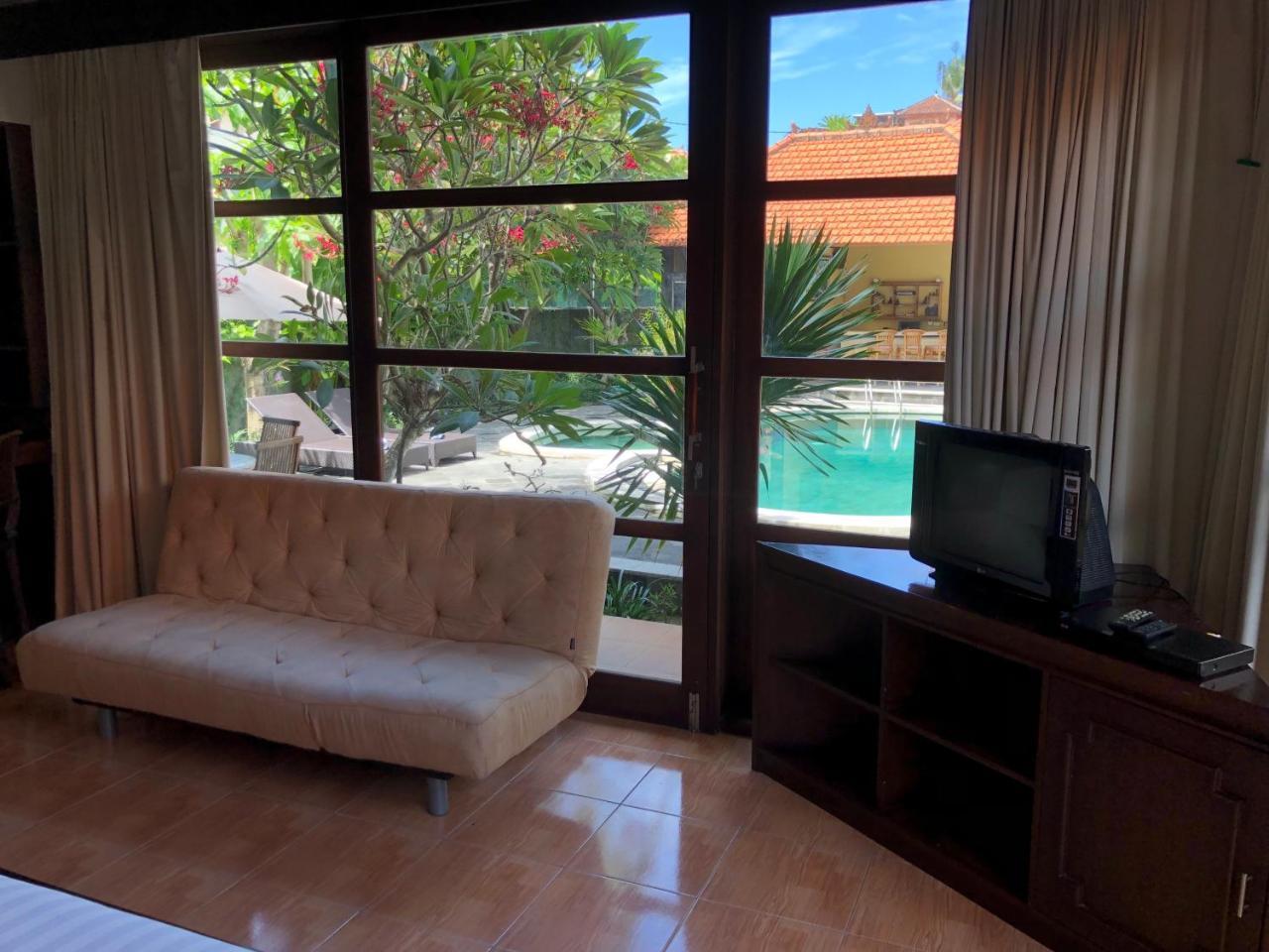 D'kubu Hotel 3*