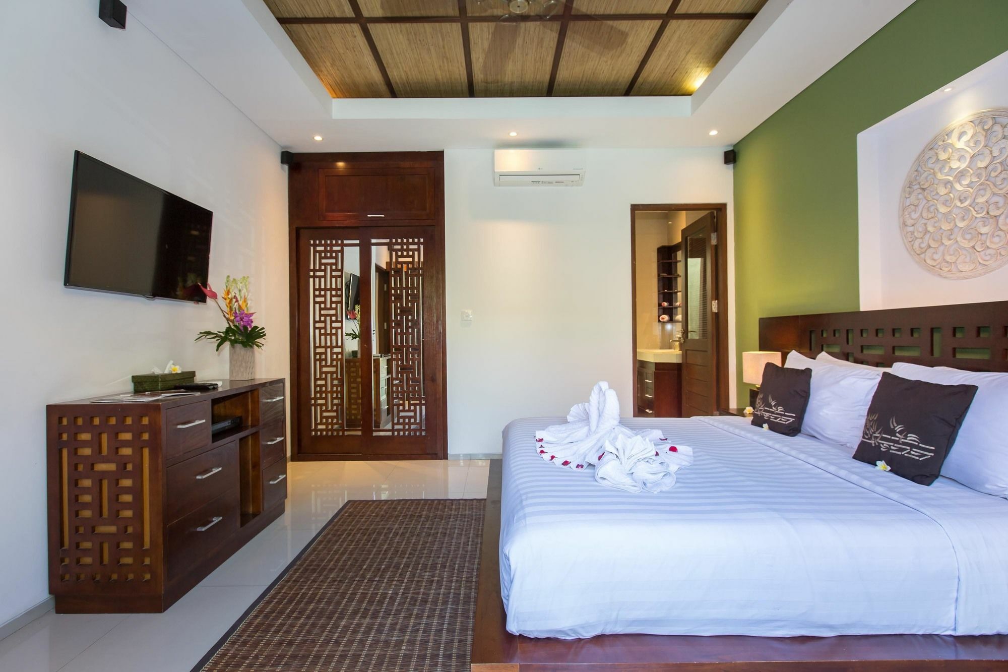 Anggrek 66 Villa Legian (Bali)