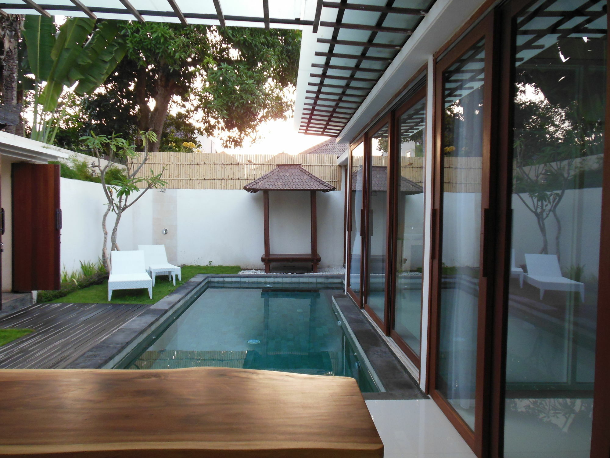 Pousada Hk Bali Legian