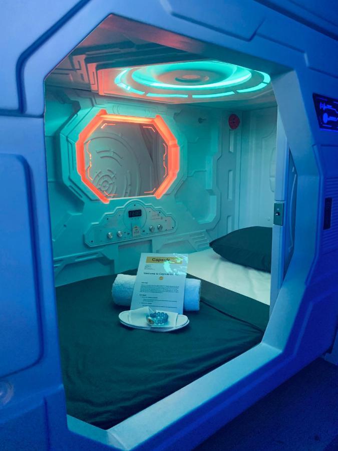 Capsule Bali Capsule hotel Legian (Bali)
