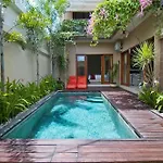 Private Villa Bougainville