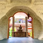 Villa Naga Maya
