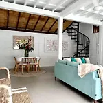 Tiga Pantai Villa Legian
