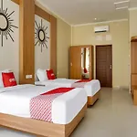 Oyo Flagship 90966 Moreno Homestay