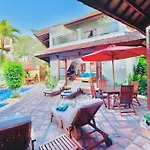Villa Naga Maya