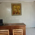 Oyo 90990 Surya Residence