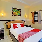 Sky Hotel Sanjaya