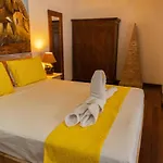 Shray Villa. Legian