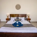 2 Bedrooms Villa Dewi Sri Private Pool Seminyak