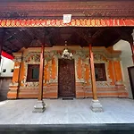 Dukuh Segara Guest House