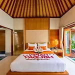 Sadawira 1 Bedroom Private Pool Villa & Bathtub Zn168