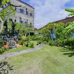 Oyo 4012 Ari Beach Inn