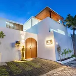 Villa Mandara Double Six