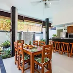 Villa Poppy Legian
