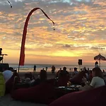 Zen Rooms Melasti Legian Kuta