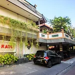 Sri Ratu Hotel