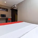 Reddoorz Plus @ Raya Legian