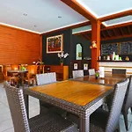 Hostel Mirah