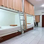 Hostel Mirah