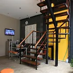 Legian Capsule
