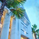 Private Villa Bougainville
