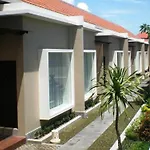 Nida Rooms Kuta Seminyak Beach