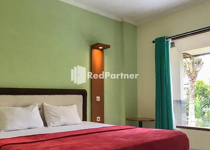 Pondok Mesari Redpartner Near Legian Beach