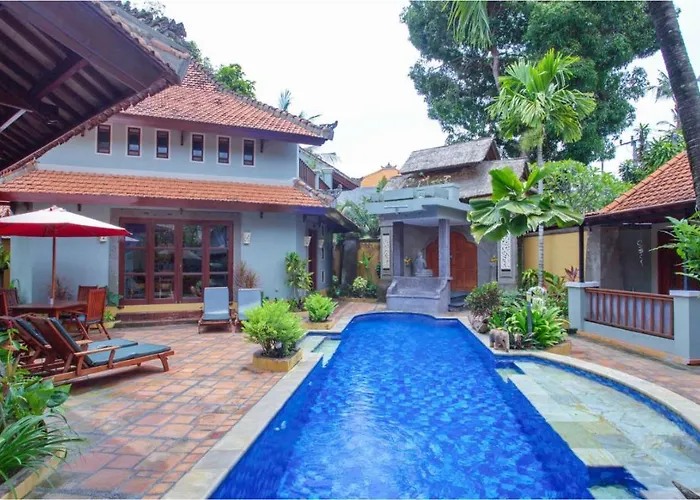 Villa Naga Maya