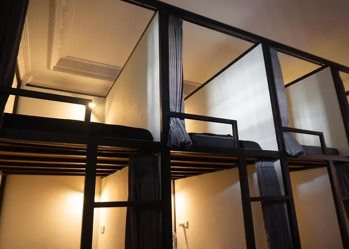 Sunshot Hostel