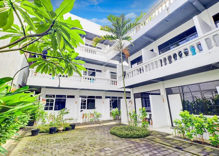 Collection O Legian Near Legian Beach