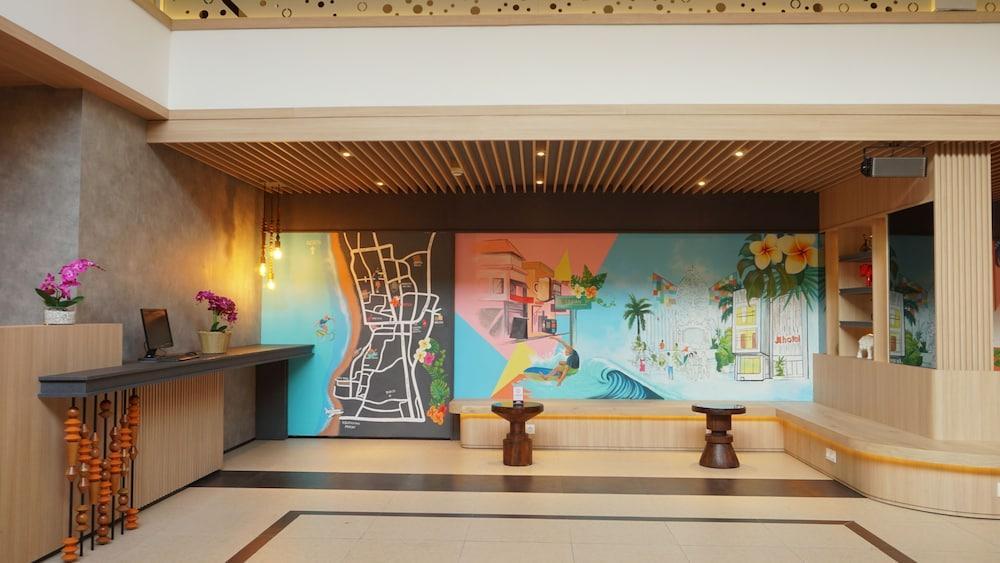 Hotel J4