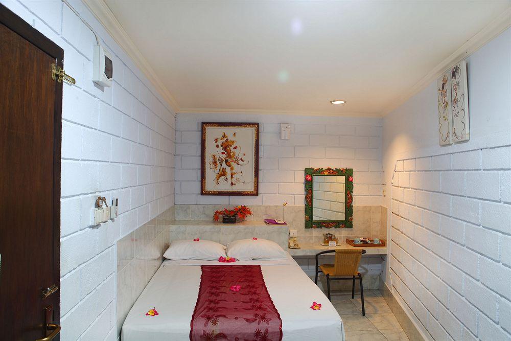 Vilarisi 3* Legian (Bali)
