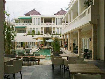 Hotel Court Yard Legian (Bali)