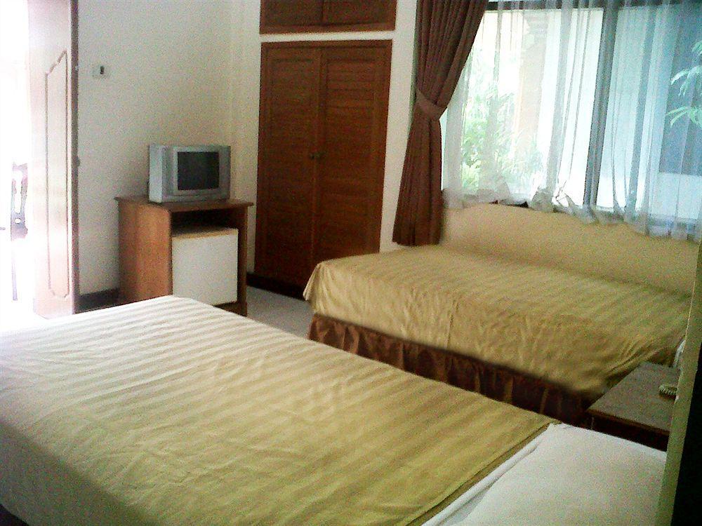 Troppo Zone Puri Rama Kuta Legian