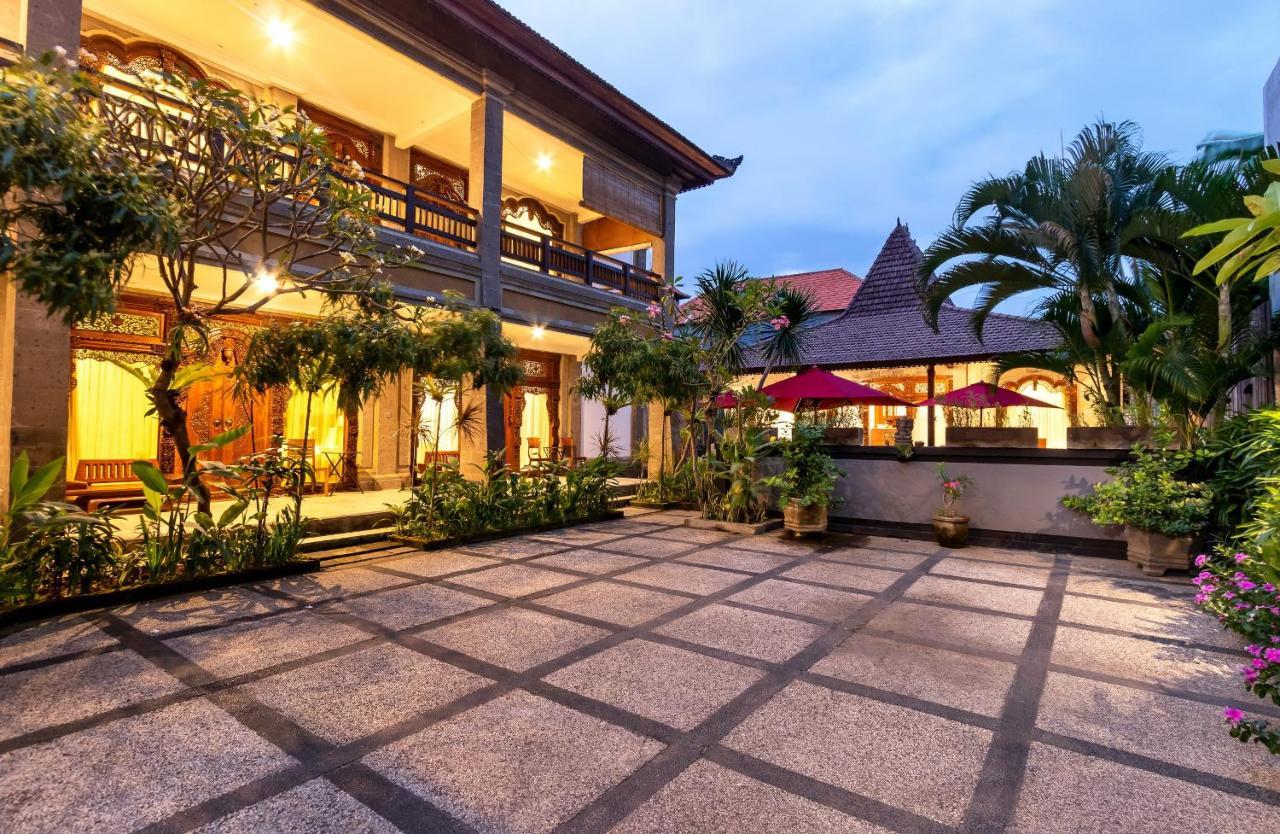 Hotel Oyo 90588 Joglo Riverside Legian (Bali)